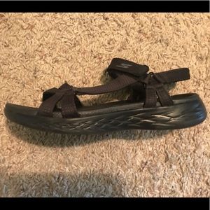 Skechers black sandals 9.5